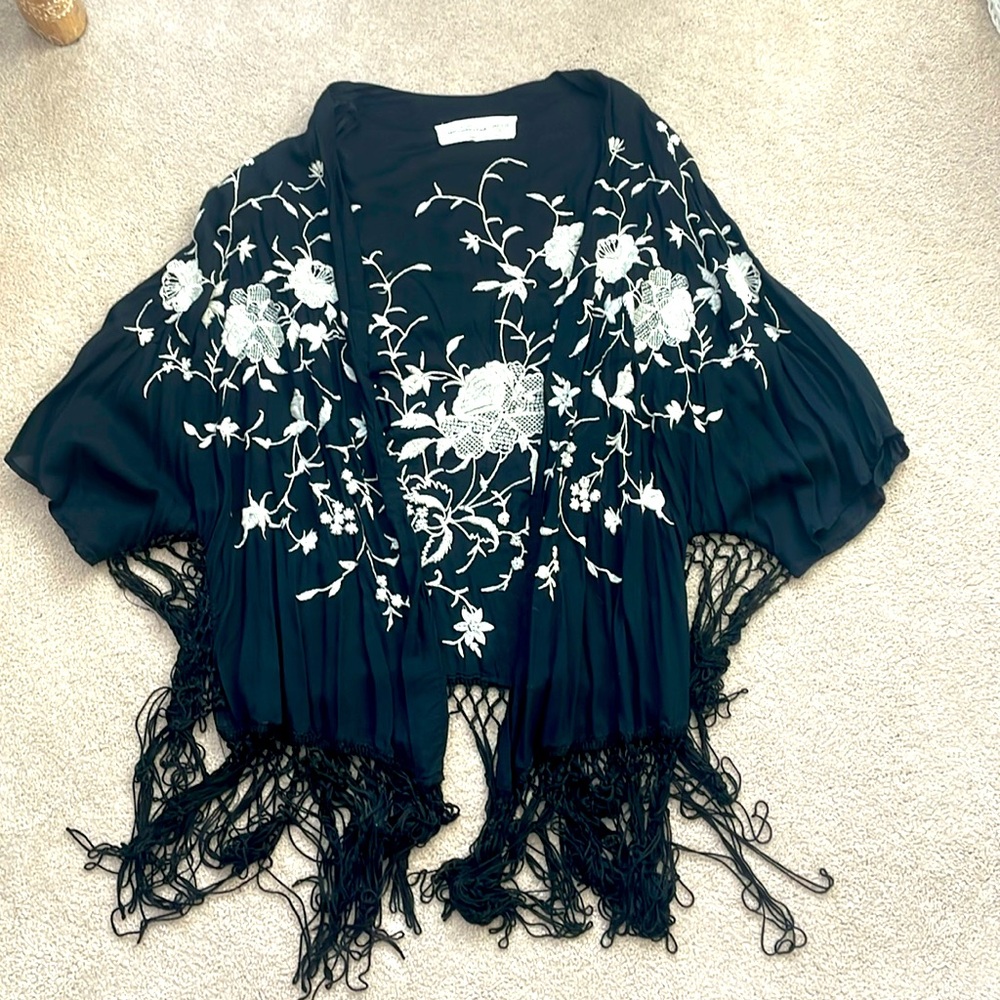 Abercrombie Embroidered Fringe Kimono